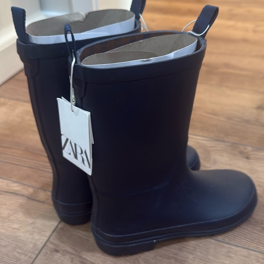 Zara girls rain boots size 36/ US 4